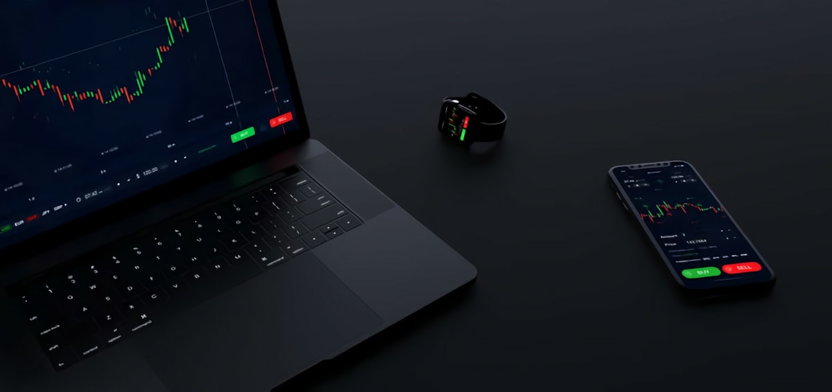 Is Bitcoin About to Replay Late 2025? The Compression Pattern Traders Are Flagging